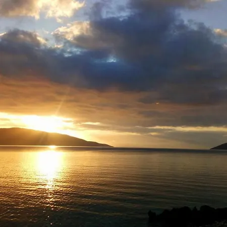 Nyaraló Paradise *